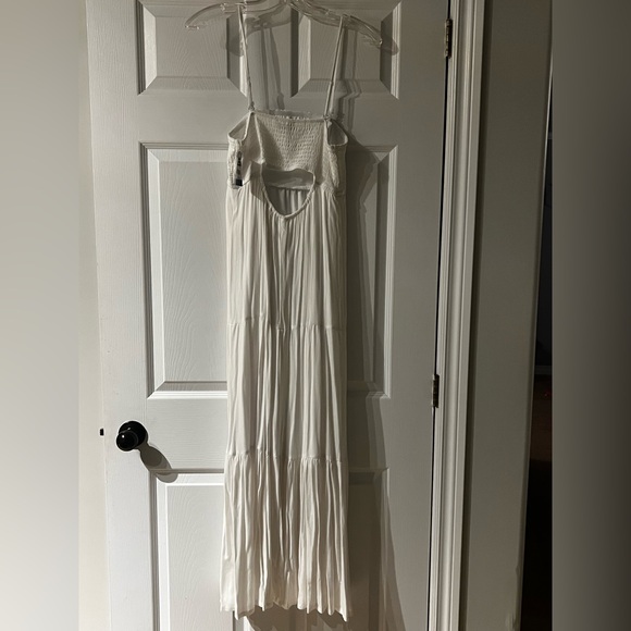 NWT- Elegant White Maxi Dress - Picture 4 of 6